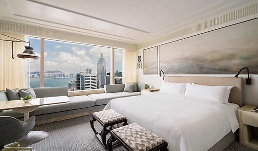 Revolutionize Your Intimacy: A Review of the Latest Sex Oils for Men