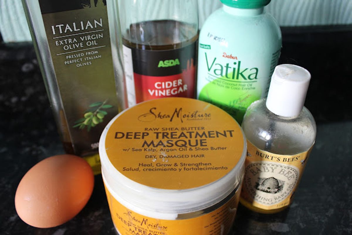 Unlocking Lustrous Locks: The Miraculous Effects of Hairbac Hair Oil